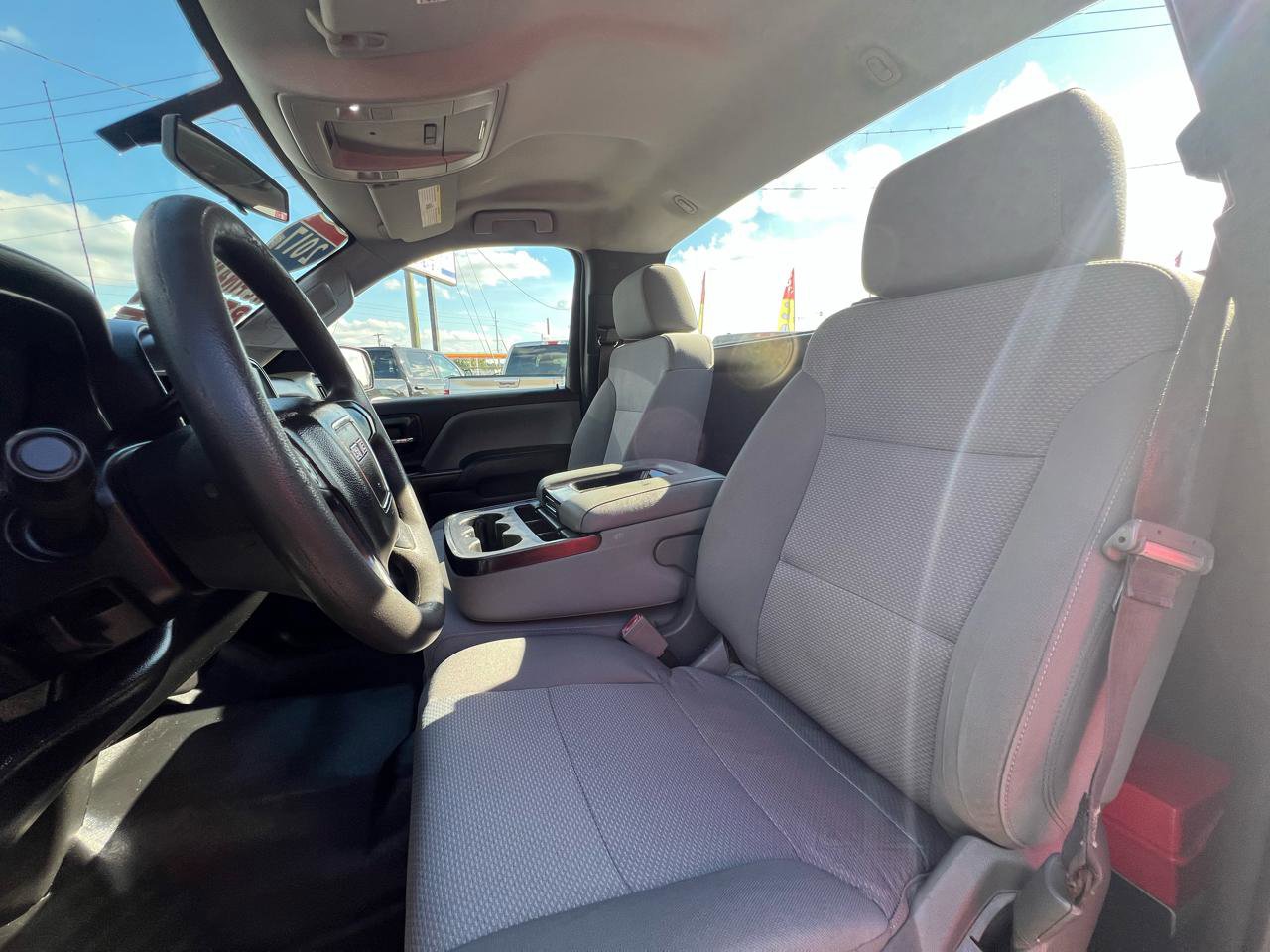 Used 2017 GMC Sierra 1500 2WD Regular Cab image 13