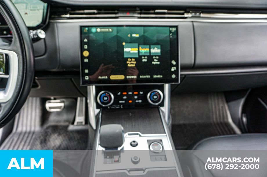 Used 2023 Land Rover Range Rover SE image 40