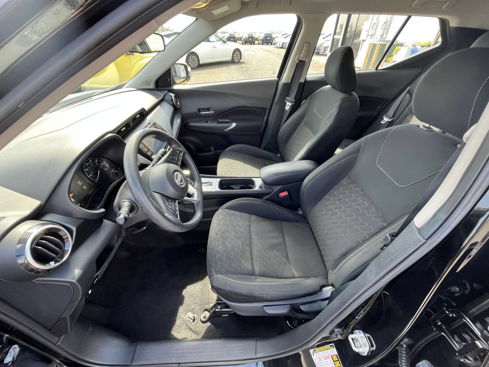 Used 2024 Nissan Kicks SV FWD image 21