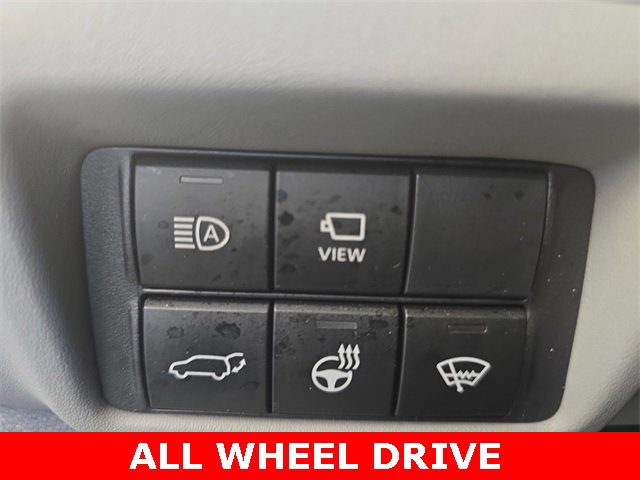 Used 2022 Toyota Highlander Limited image 27