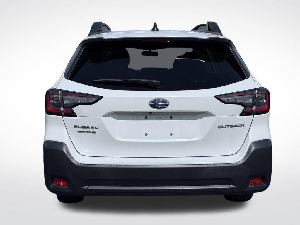 Used 2023 Subaru Outback Premium AWD/4WD image 7