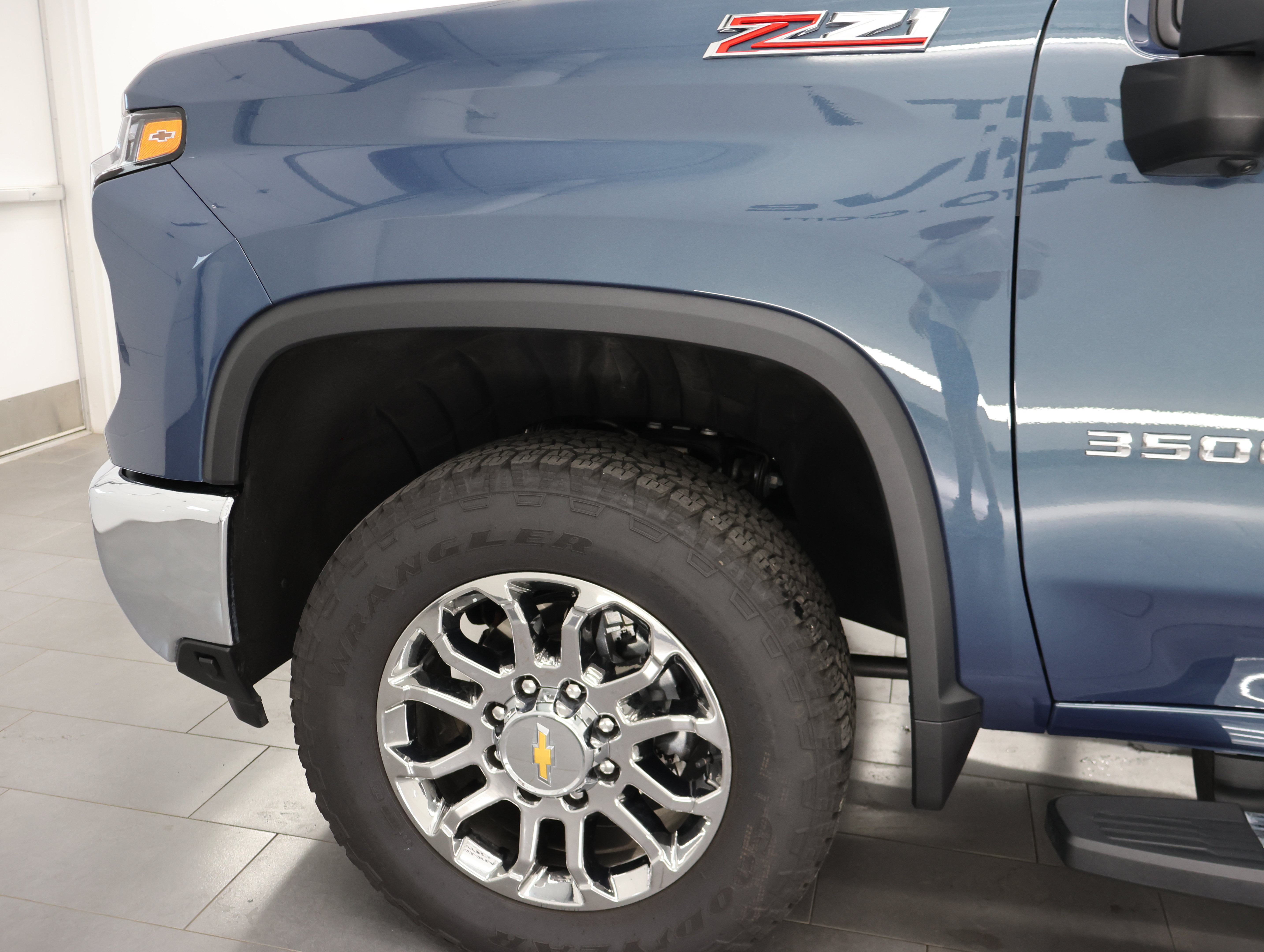 Used 2026 Chevrolet Silverado 3500 LTZ w/ LTZ Plus Package AWD/4WD image 40