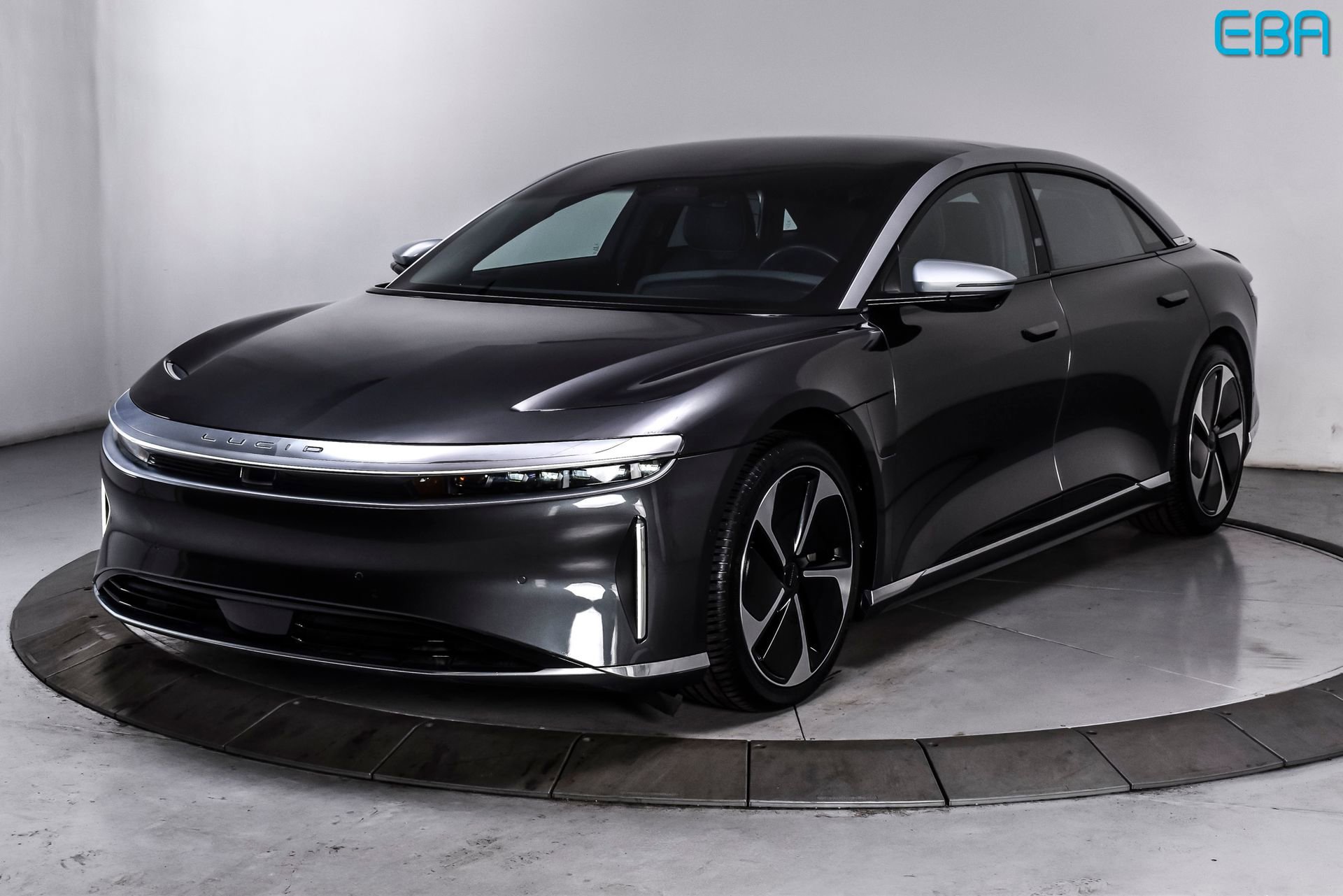 Used 2023 Lucid Air Grand Touring AWD/4WD image 2