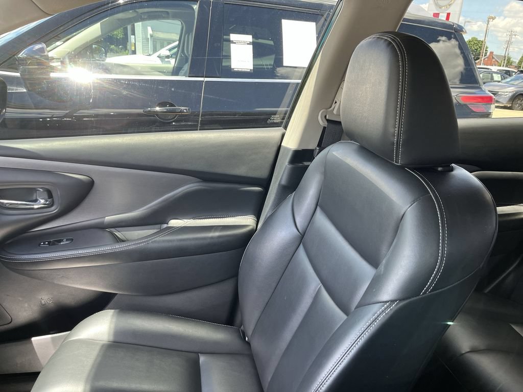 Used 2023 Nissan Murano SV w/ SV Midnight Edition Package AWD/4WD image 22