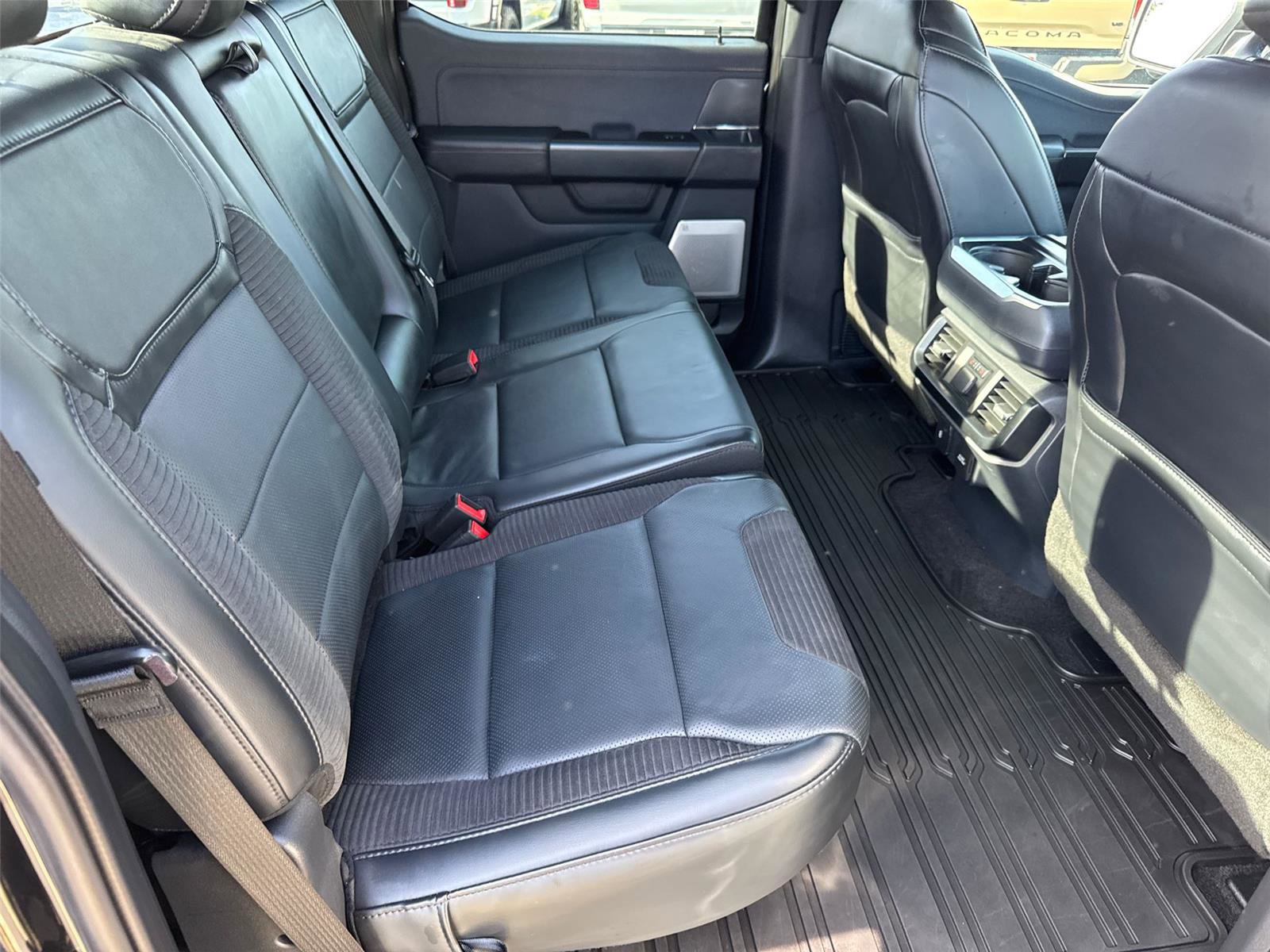 Used 2023 Ford F150 Raptor image 18