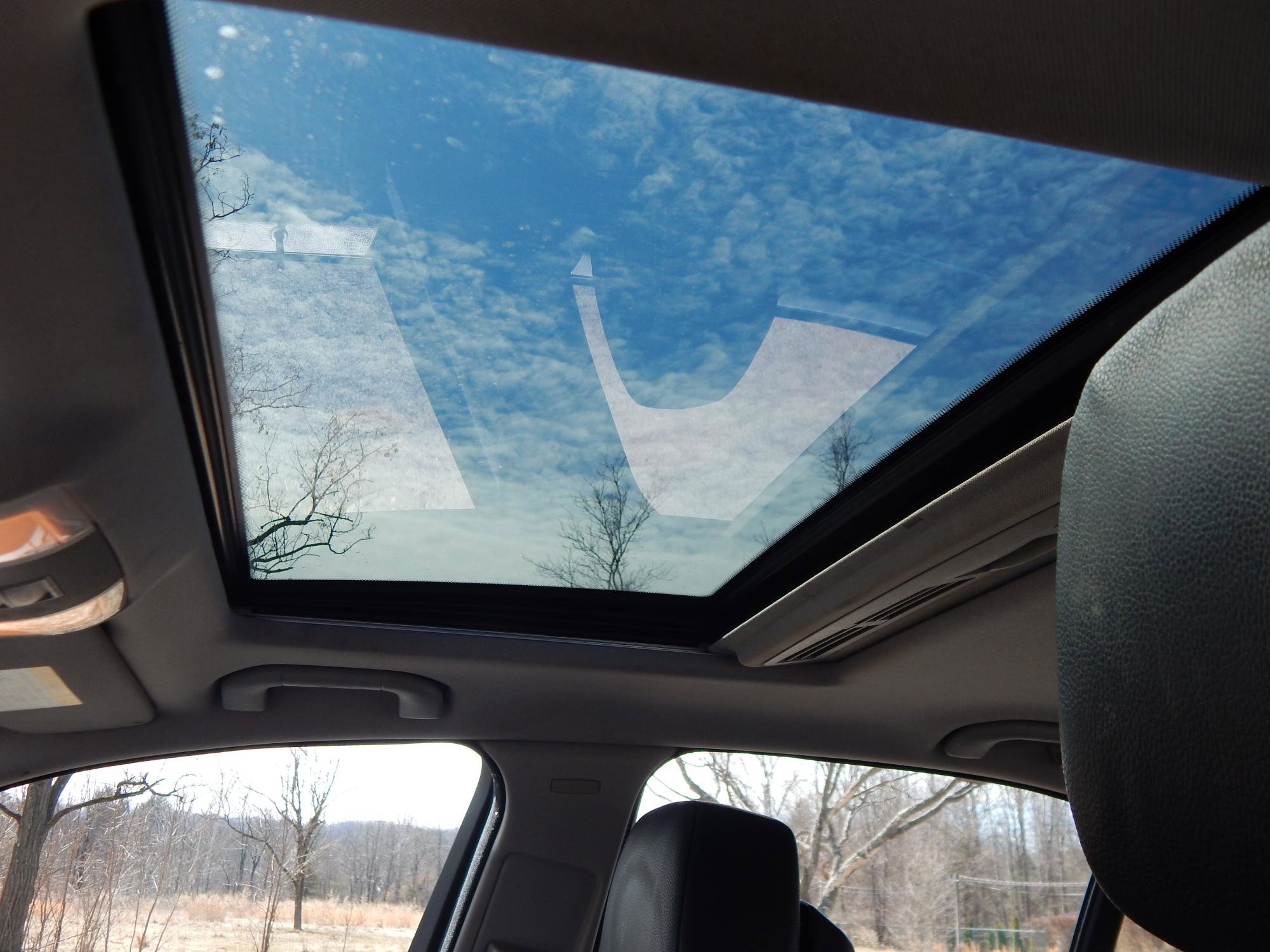 Used 2012 Mercedes-Benz C 300 SEDAN 4-DR image 20