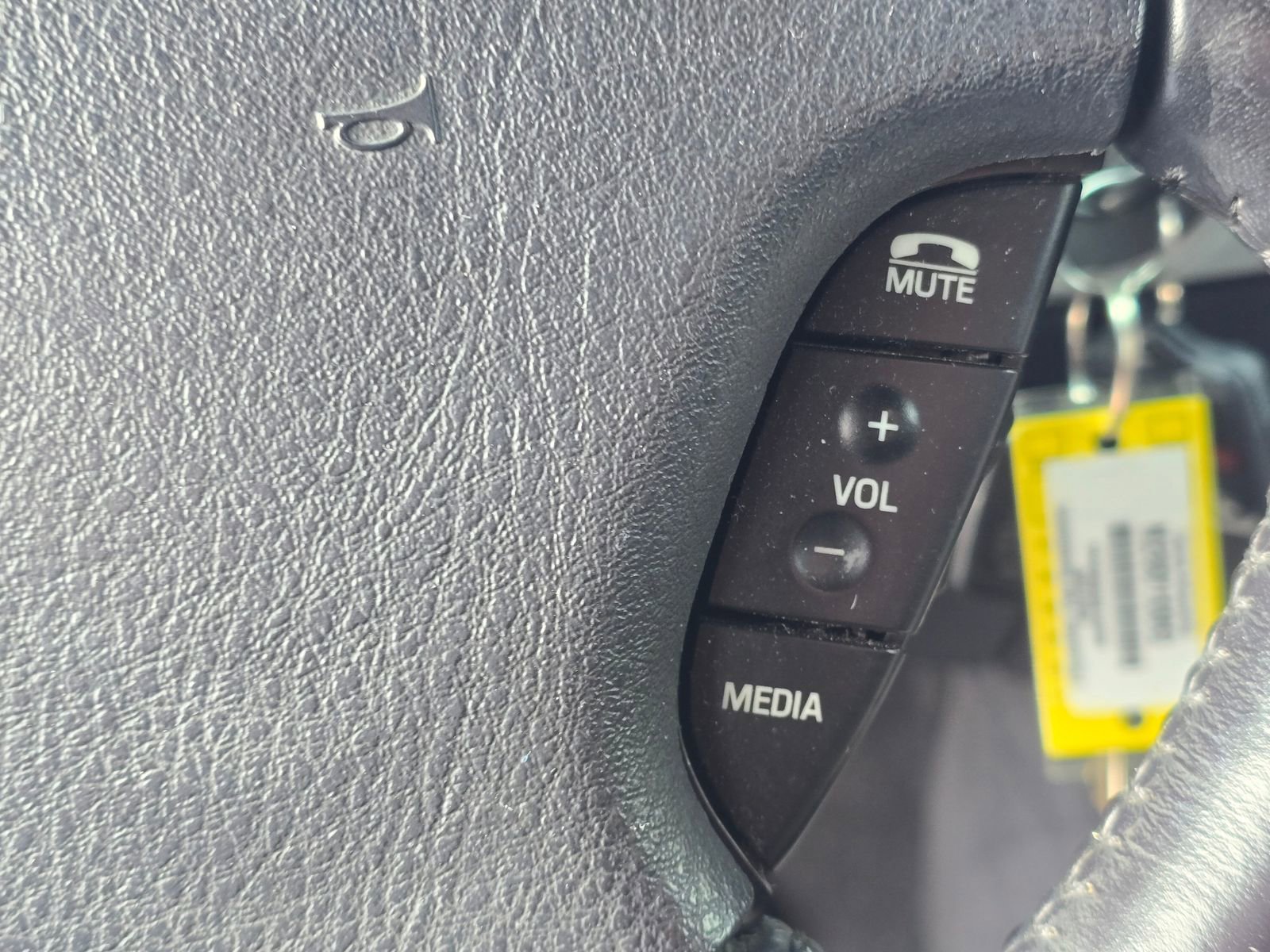 Used 2003 Ford Thunderbird image 29