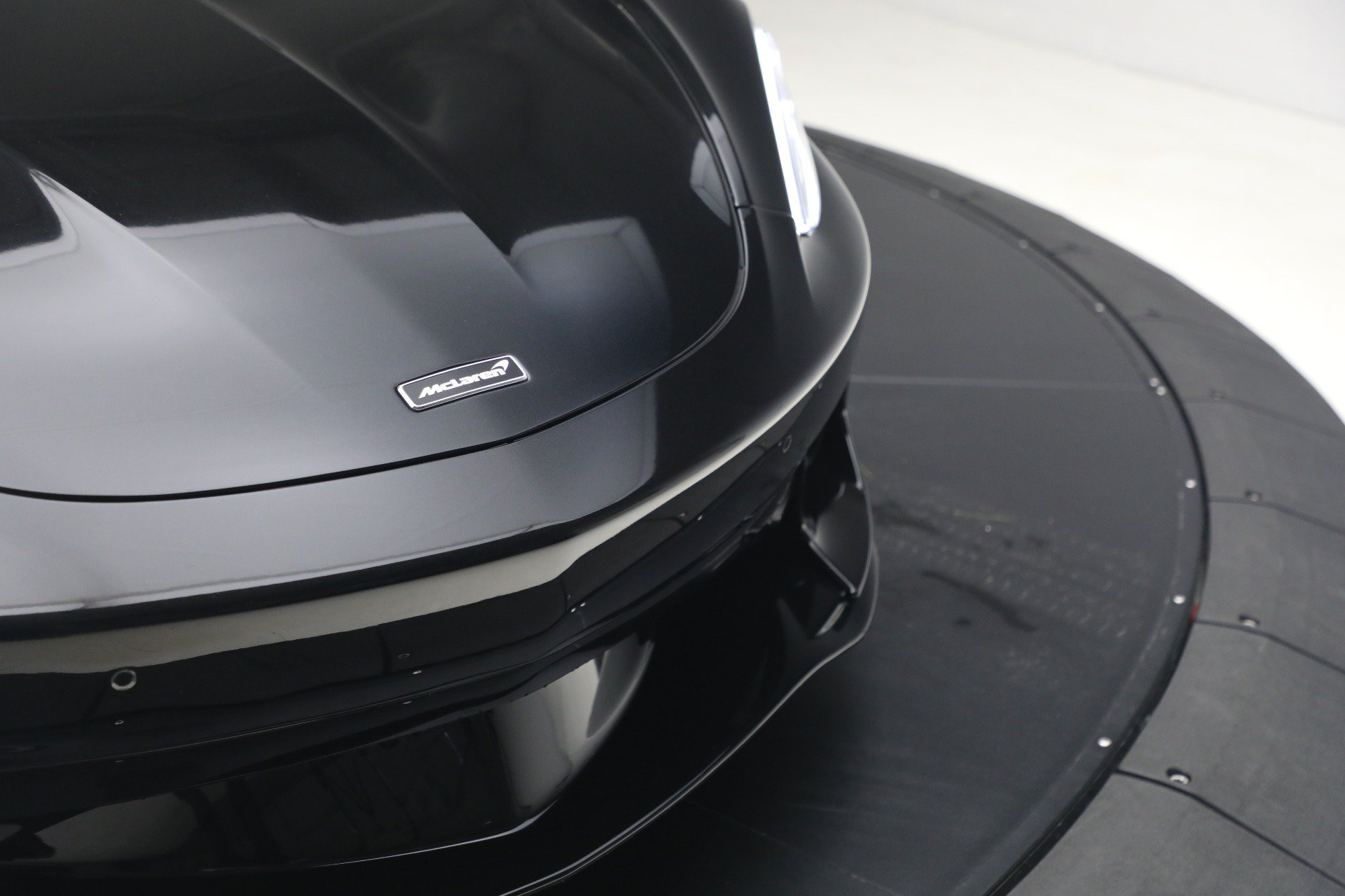 Used 2023 McLaren GT RWD image 30