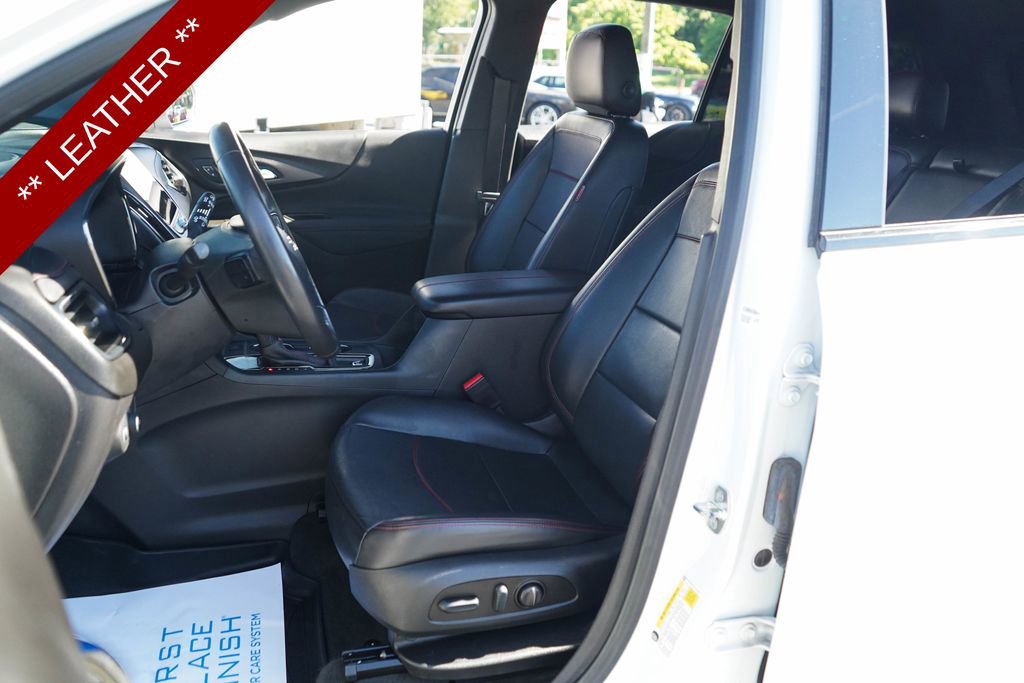 Used 2022 Chevrolet Equinox RS w/ RS Leather Package FWD image 6