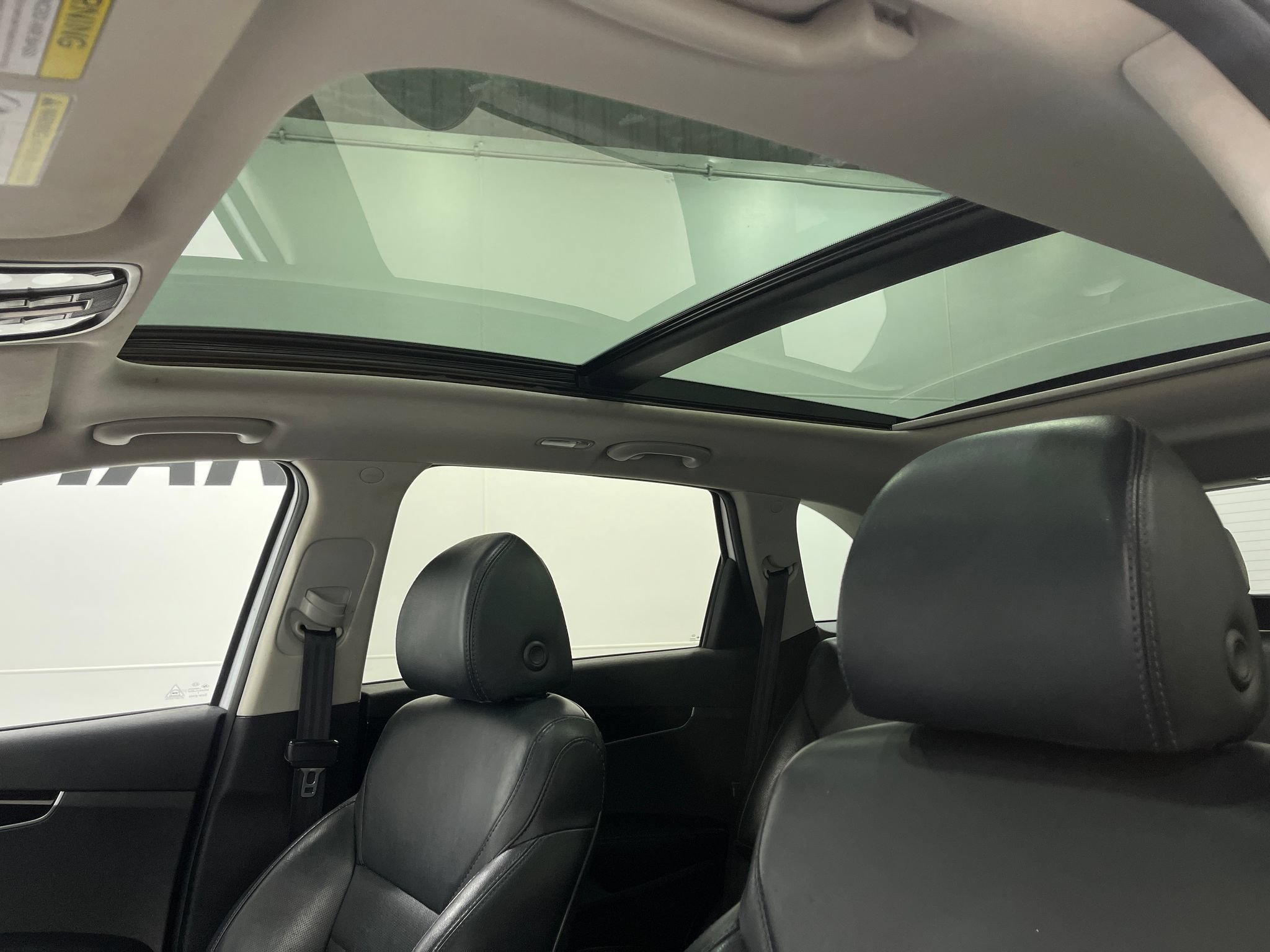 Used 2020 Kia Sorento SX FWD image 12