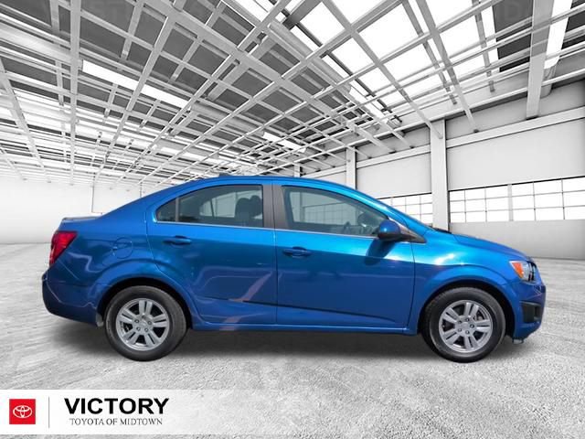 Used 2016 Chevrolet Sonic LT FWD image 2