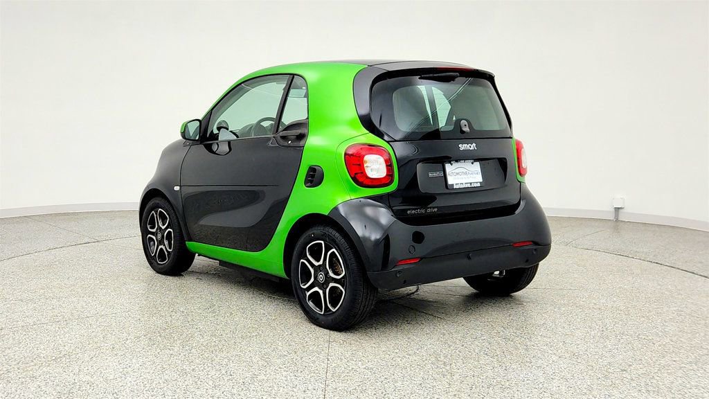 Used 2017 smart fortwo electric drive RWD image 7