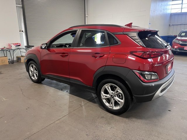 Used 2022 Hyundai Kona SEL w/ Convenience Package image 5