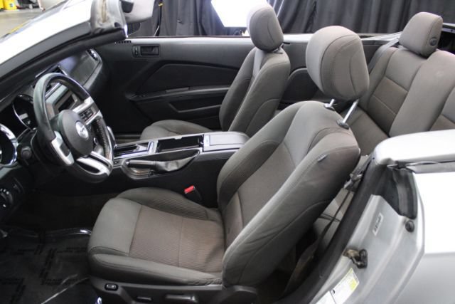 Used 2014 Ford Mustang Convertible w/ Equipment Group 102A RWD image 14