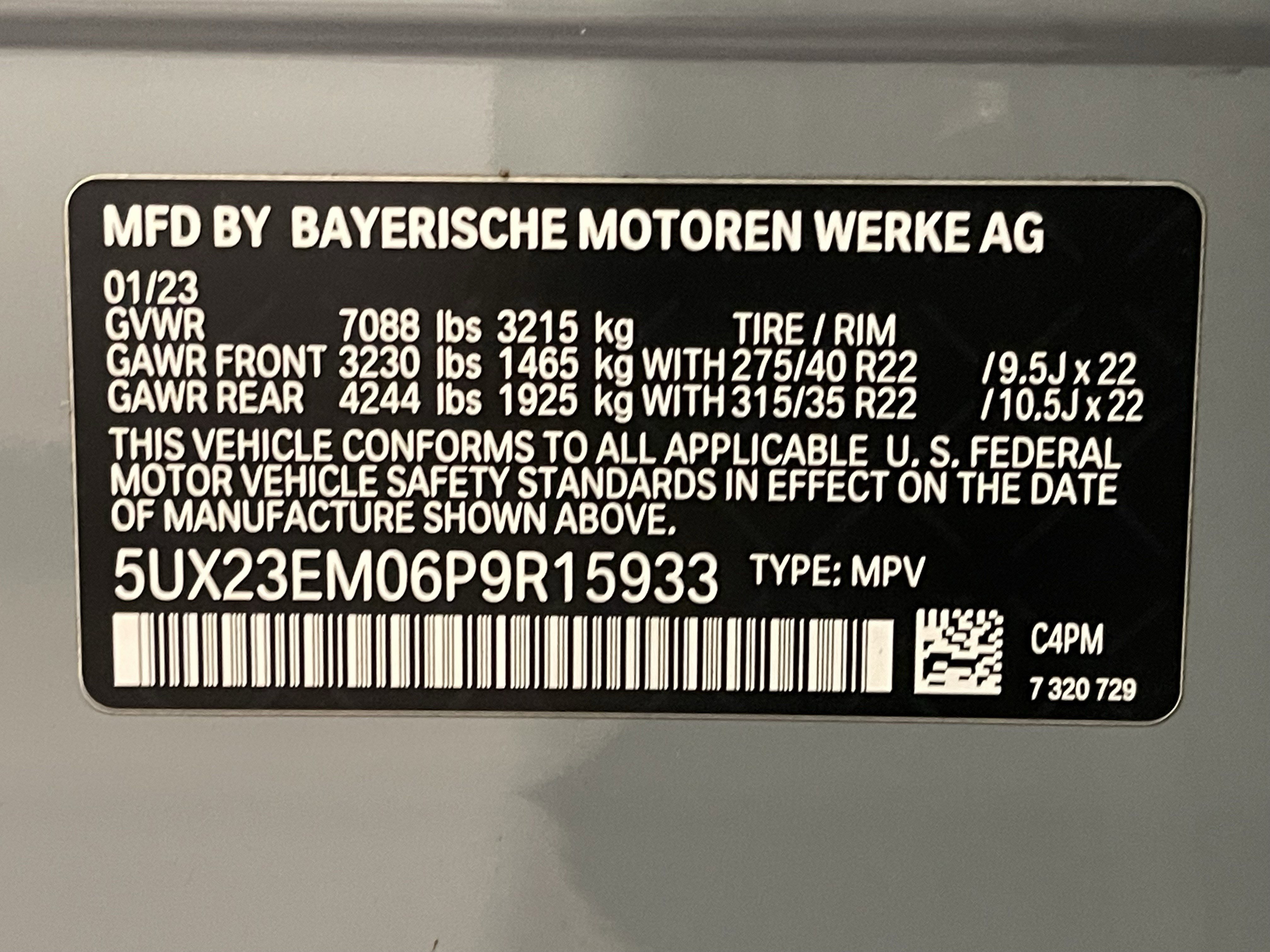 Used 2023 BMW X7 xDrive40i w/ M Sport Package image 25