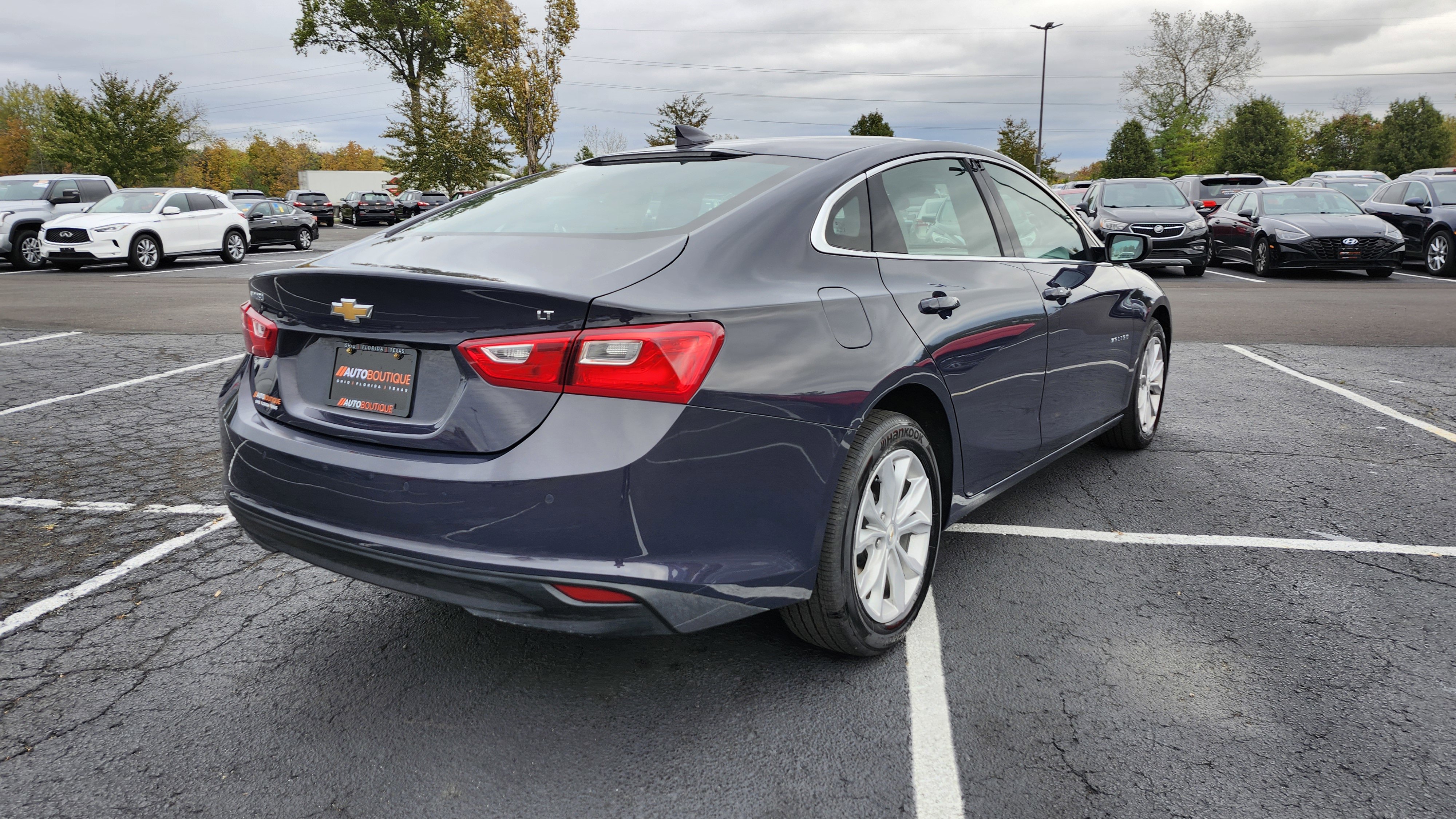 Used 2025 Chevrolet Malibu LT image 11
