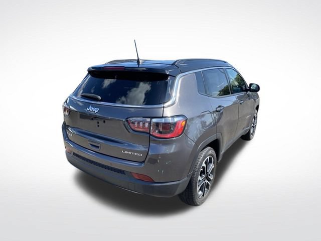 Used 2023 Jeep Compass Limited w/ Sun and Sound Group AWD/4WD image 8