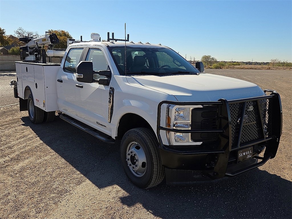 New 2025 Ford F350 XL image 7