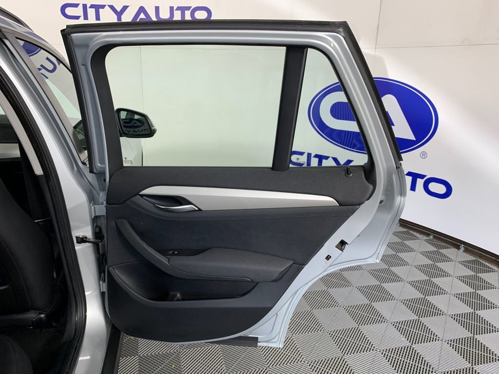 Used 2013 BMW X1 sDrive28i RWD image 34