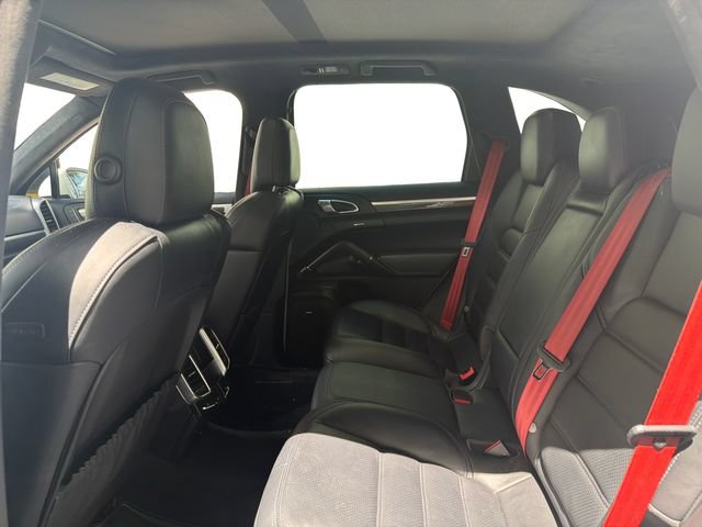 Used 2015 Porsche Cayenne Turbo AWD/4WD image 13