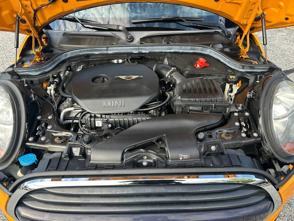 Used 2016 MINI Cooper 2-Door Hardtop FWD image 14