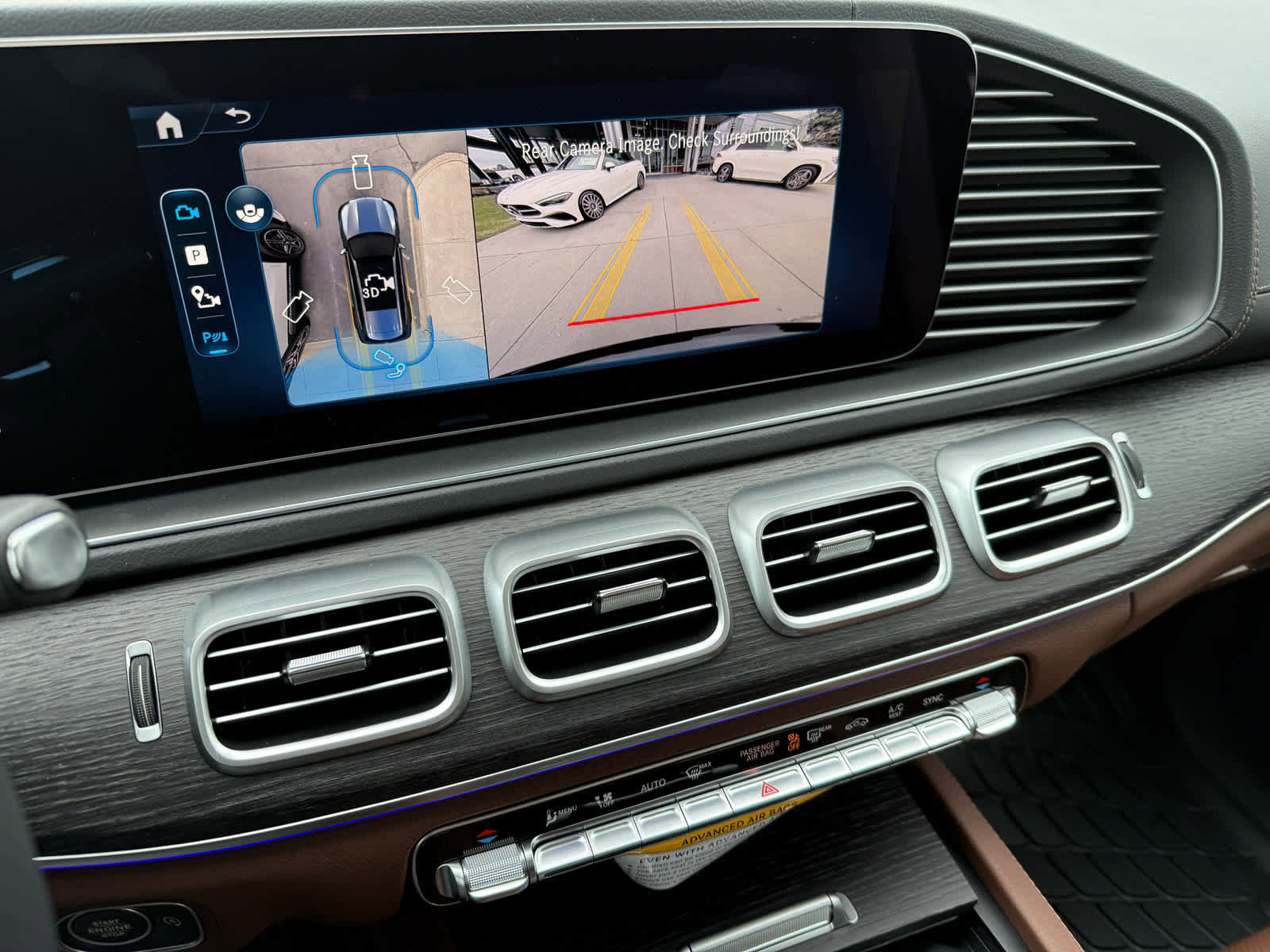 New 2026 Mercedes-Benz GLS 450 4MATIC image 17