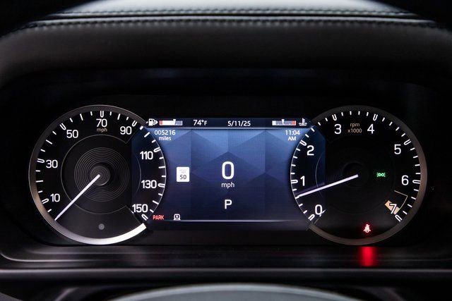 Used 2023 Land Rover Defender 90 X image 33