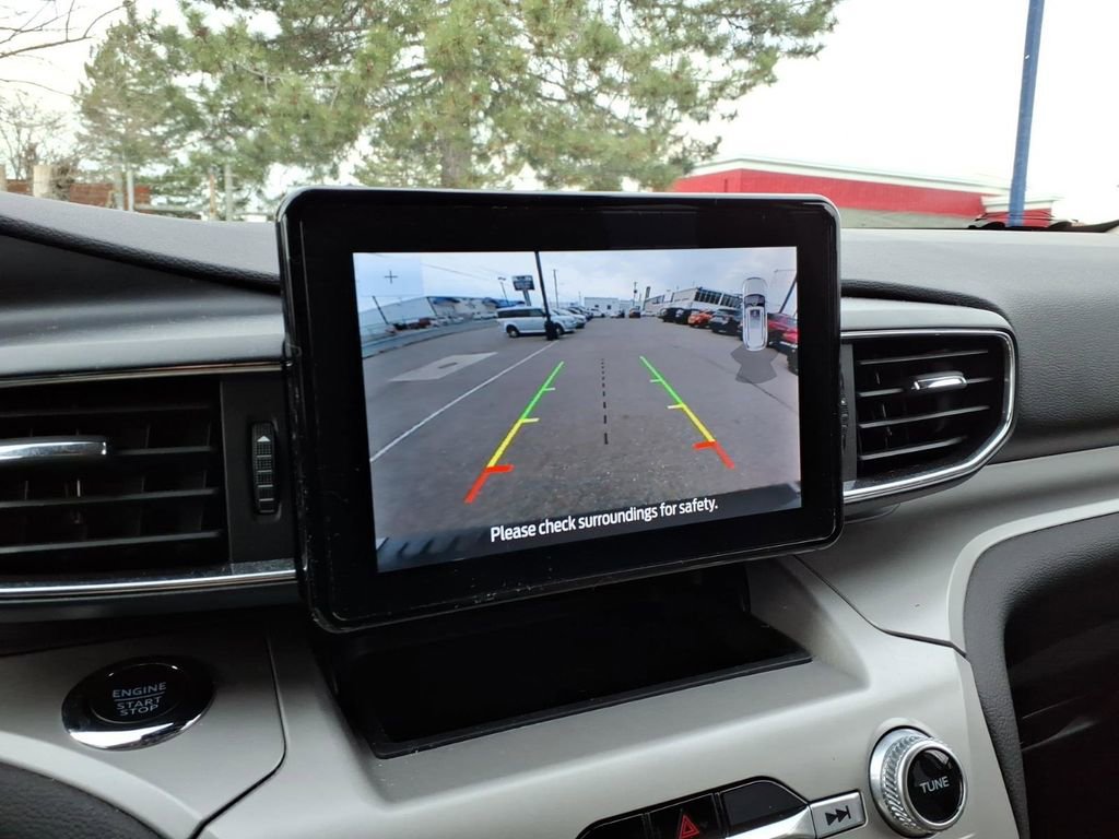 Used 2023 Ford Explorer XLT w/ Equipment Group 202A image 21