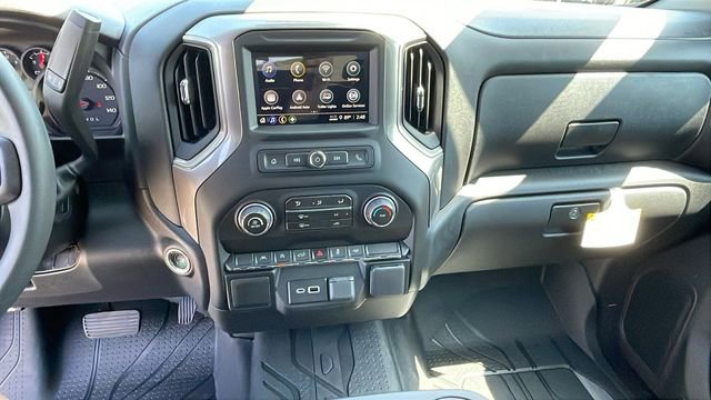 New 2026 Chevrolet Silverado 1500 Custom RWD image 17