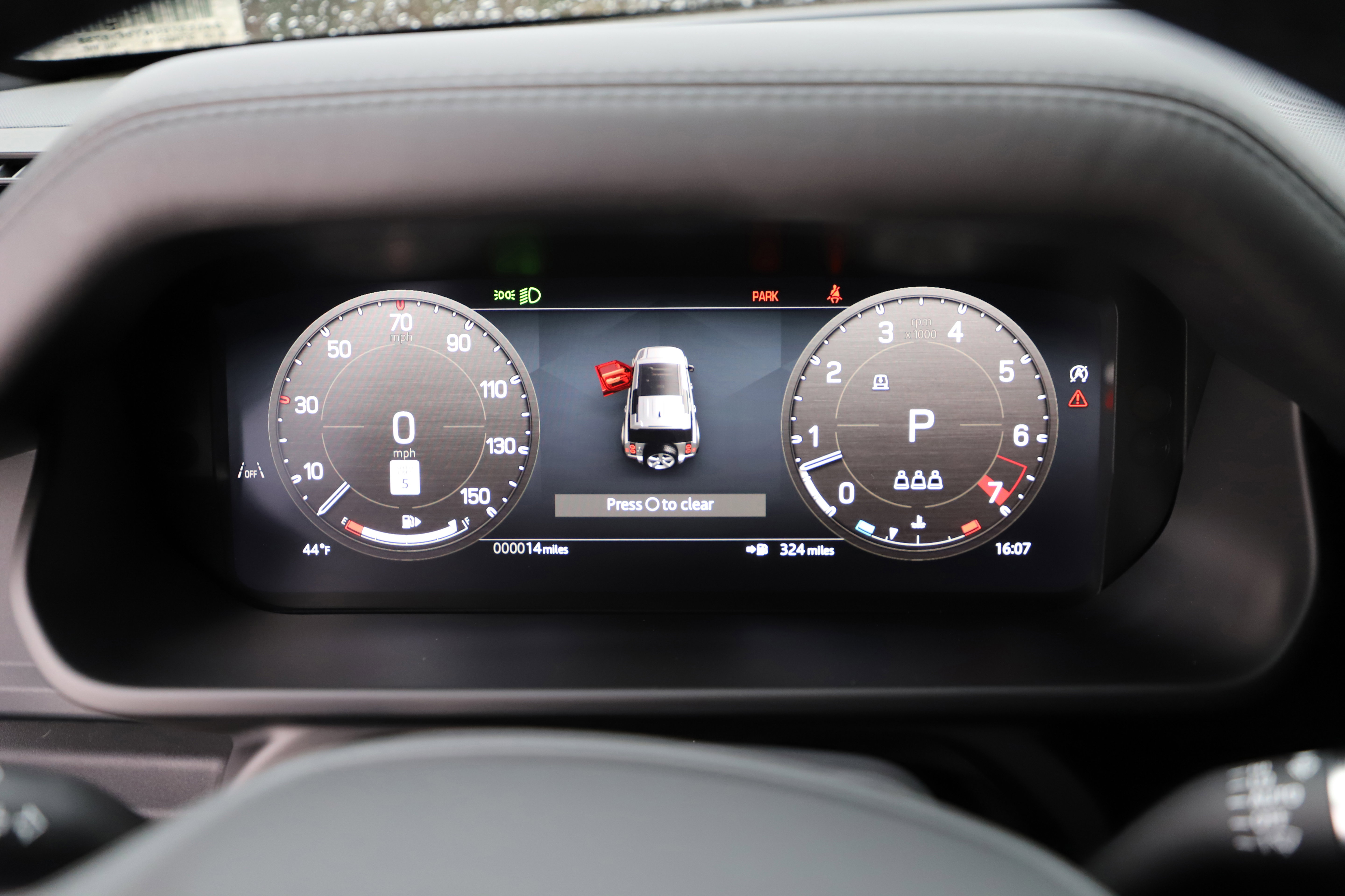 New 2026 Land Rover Defender 110 X-Dynamic SE image 20