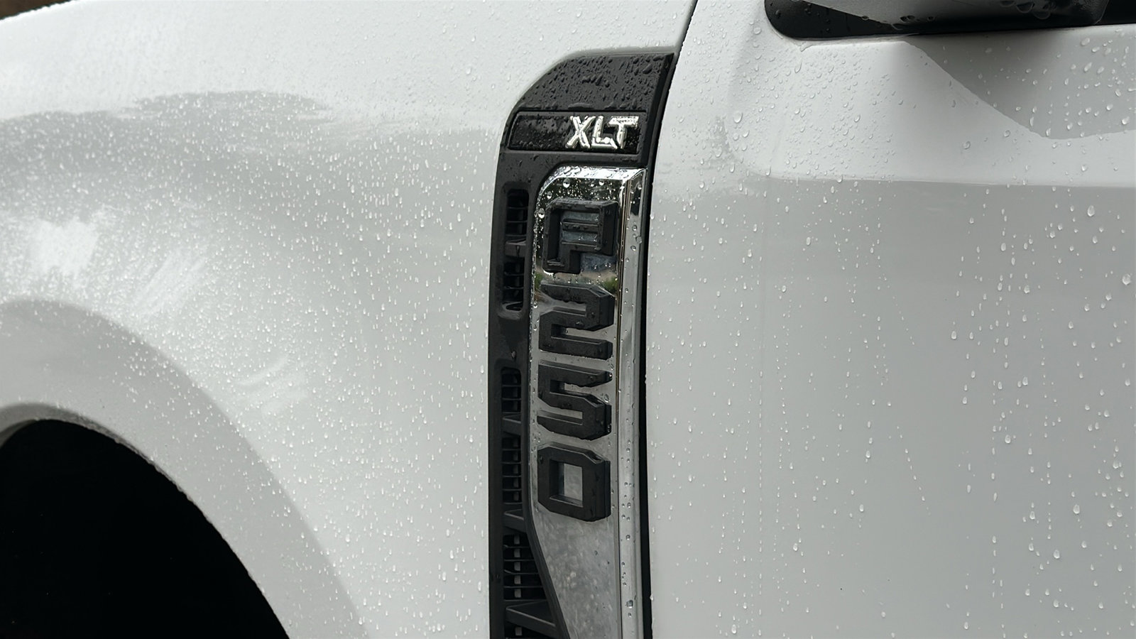 Used 2024 Ford F250 XLT image 12