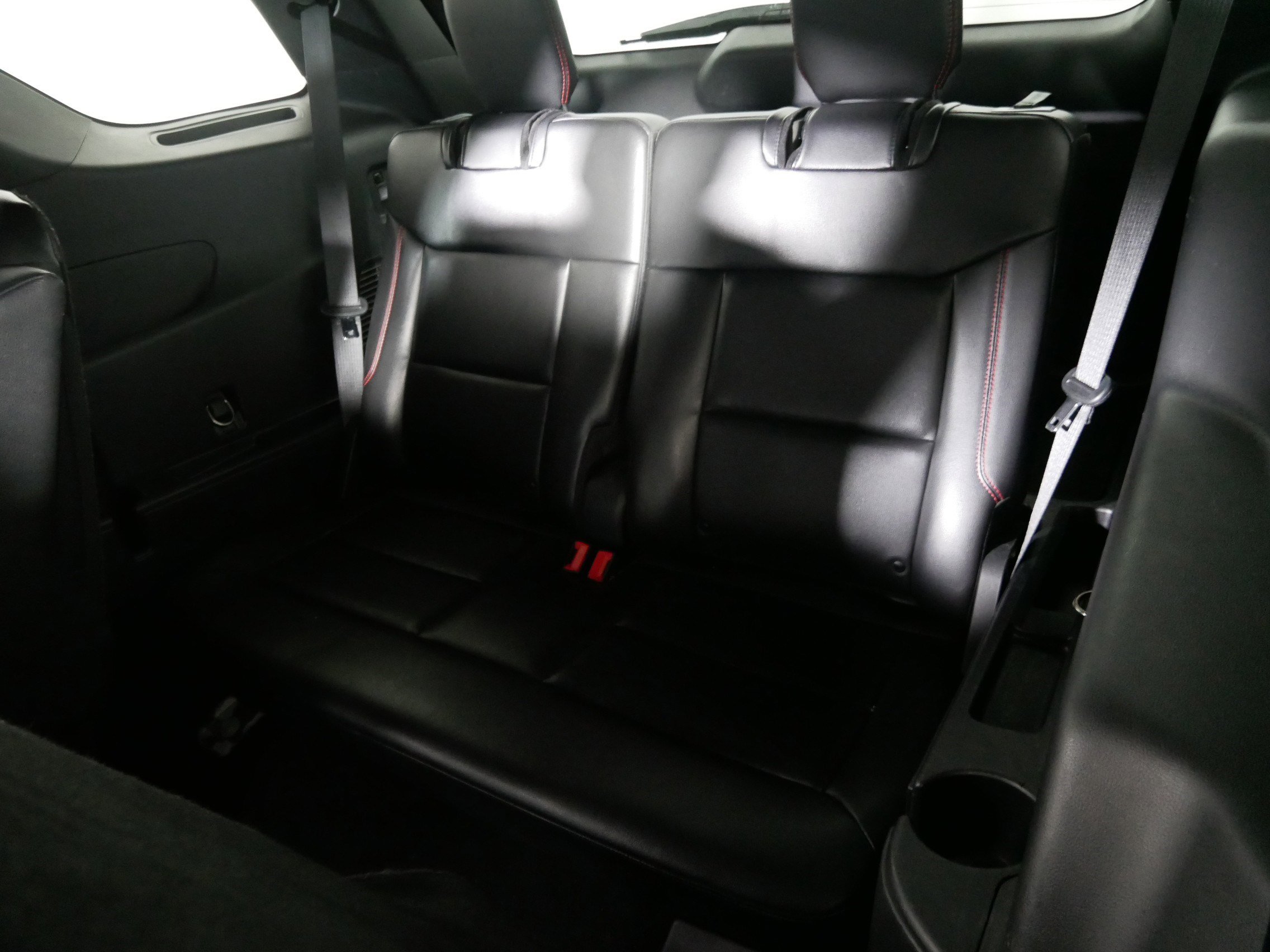 Used 2022 Ford Explorer ST-Line AWD/4WD image 33