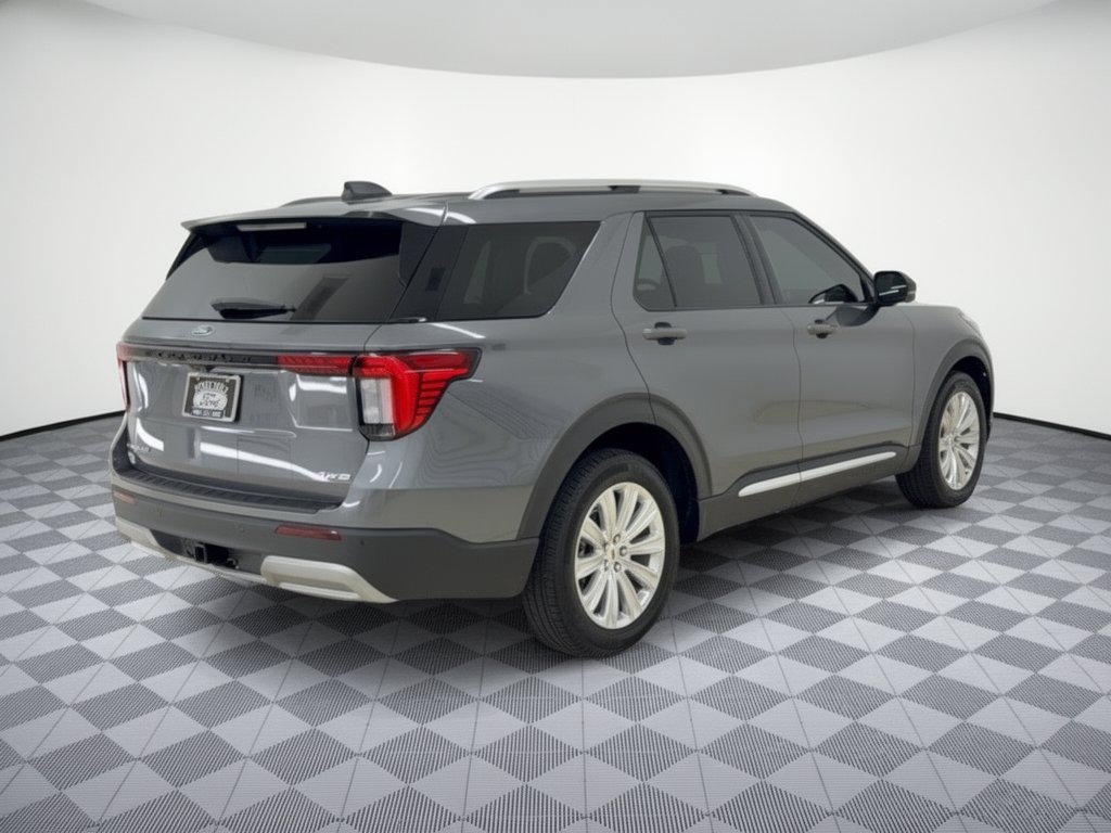 Used 2025 Ford Explorer Platinum w/ LUX Leather Package AWD/4WD image 9