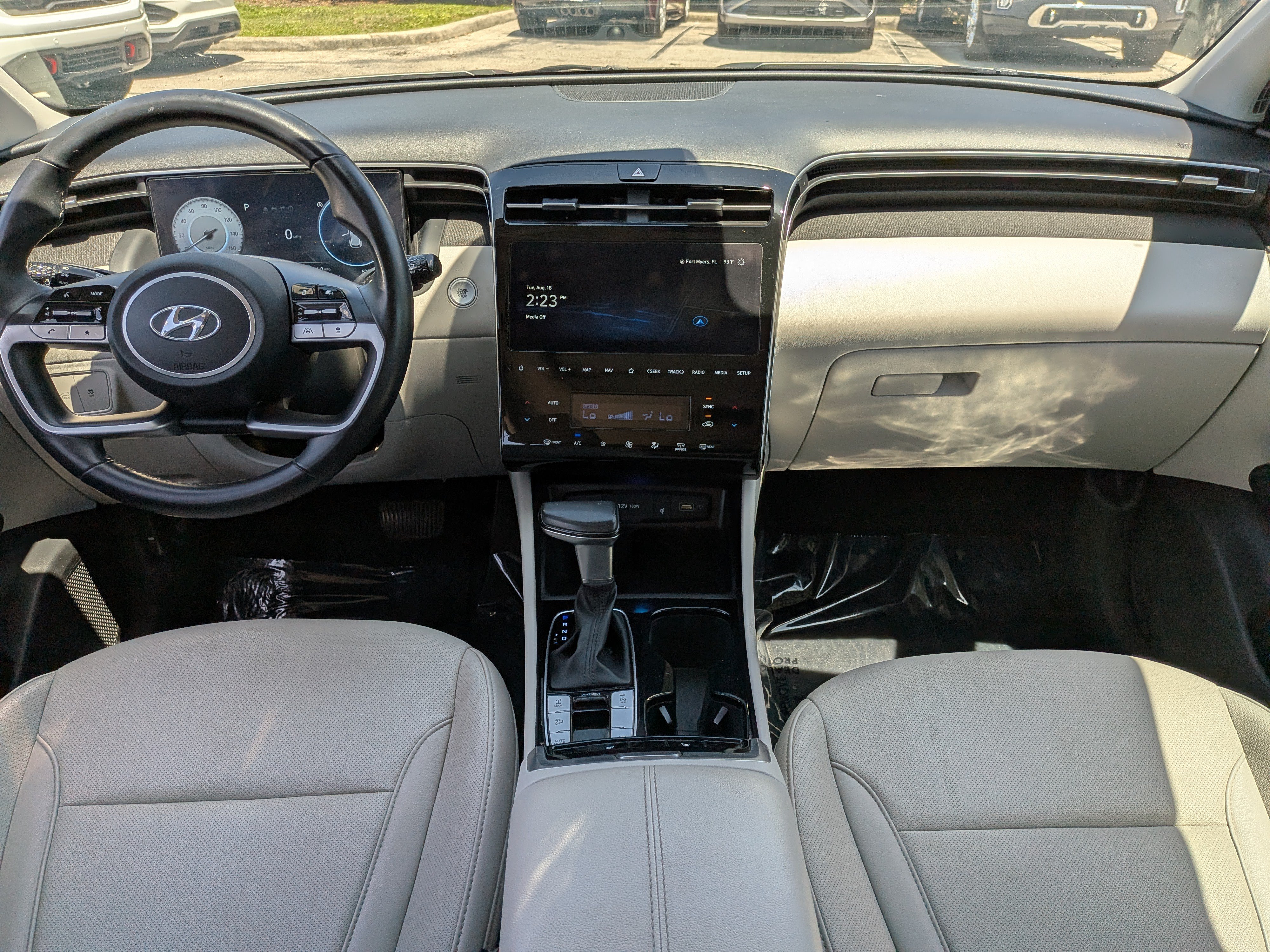 Used 2024 Hyundai Tucson SEL w/ Convenience Package AWD/4WD image 17