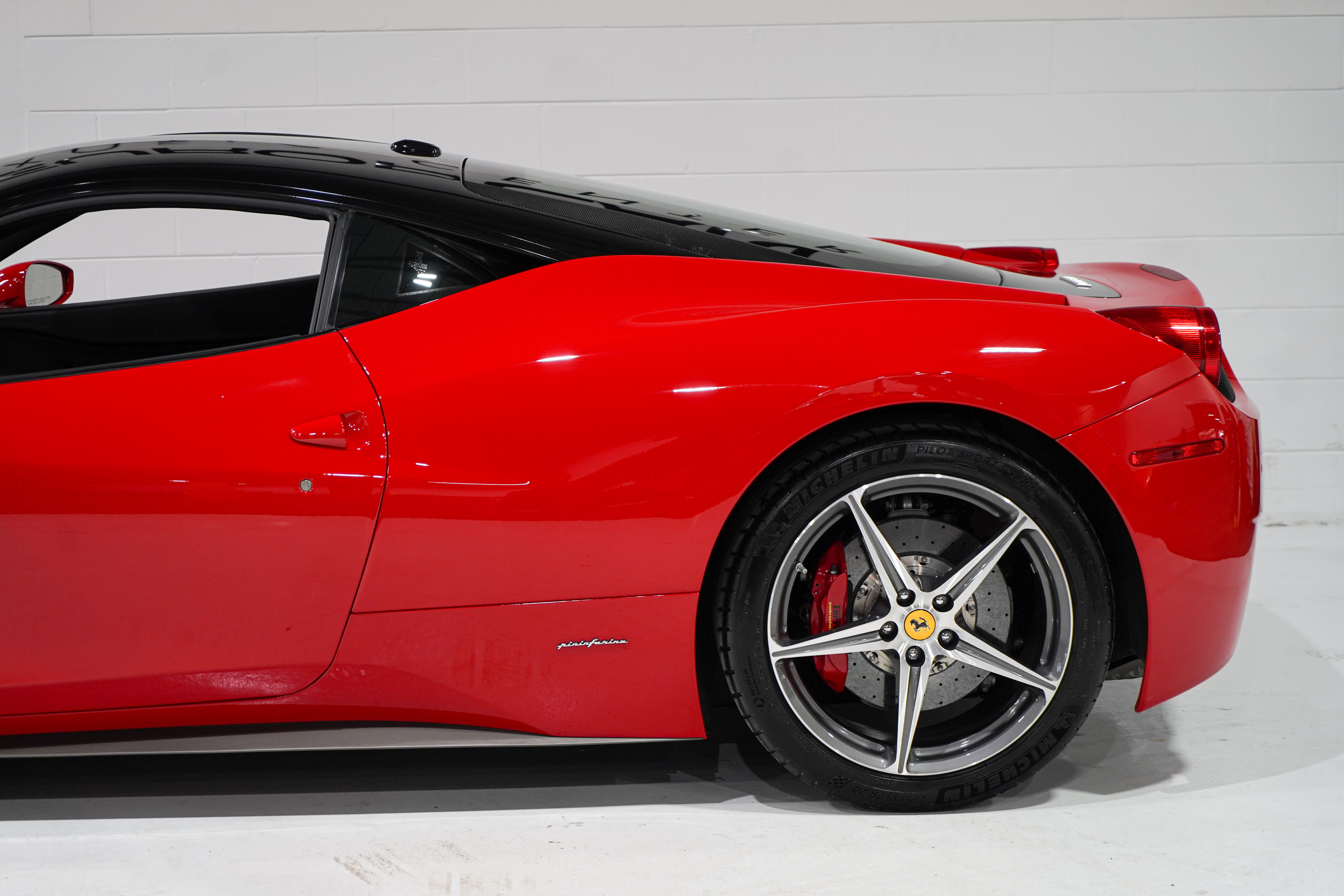 Used 2014 Ferrari 458 Italia Coupe RWD image 33