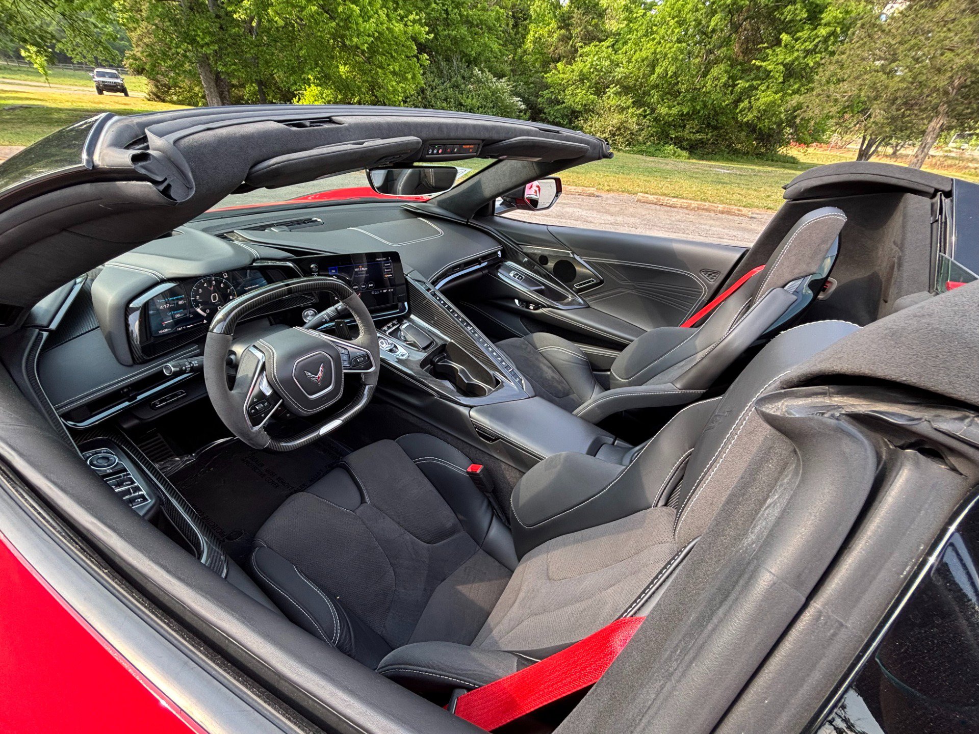 Used 2023 Chevrolet Corvette Z06 w/ Stealth Interior Trim Package RWD image 30