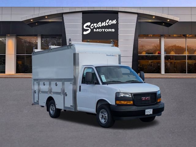 New 2024 GMC Savana 3500 w/ Power Convenience Package RWD image 7