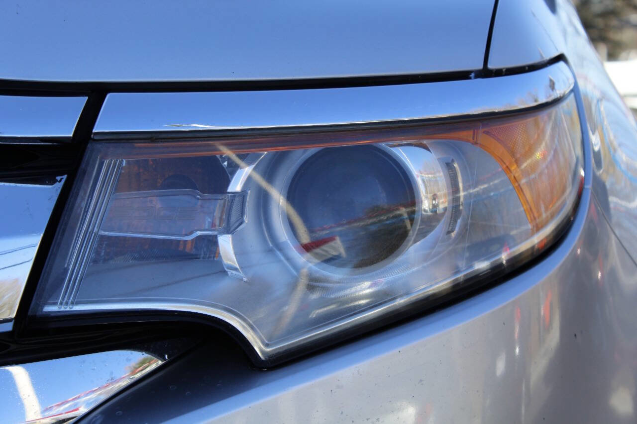 Used 2011 Ford Edge SEL w/ 202A Rapid Spec Order Code AWD/4WD image 19