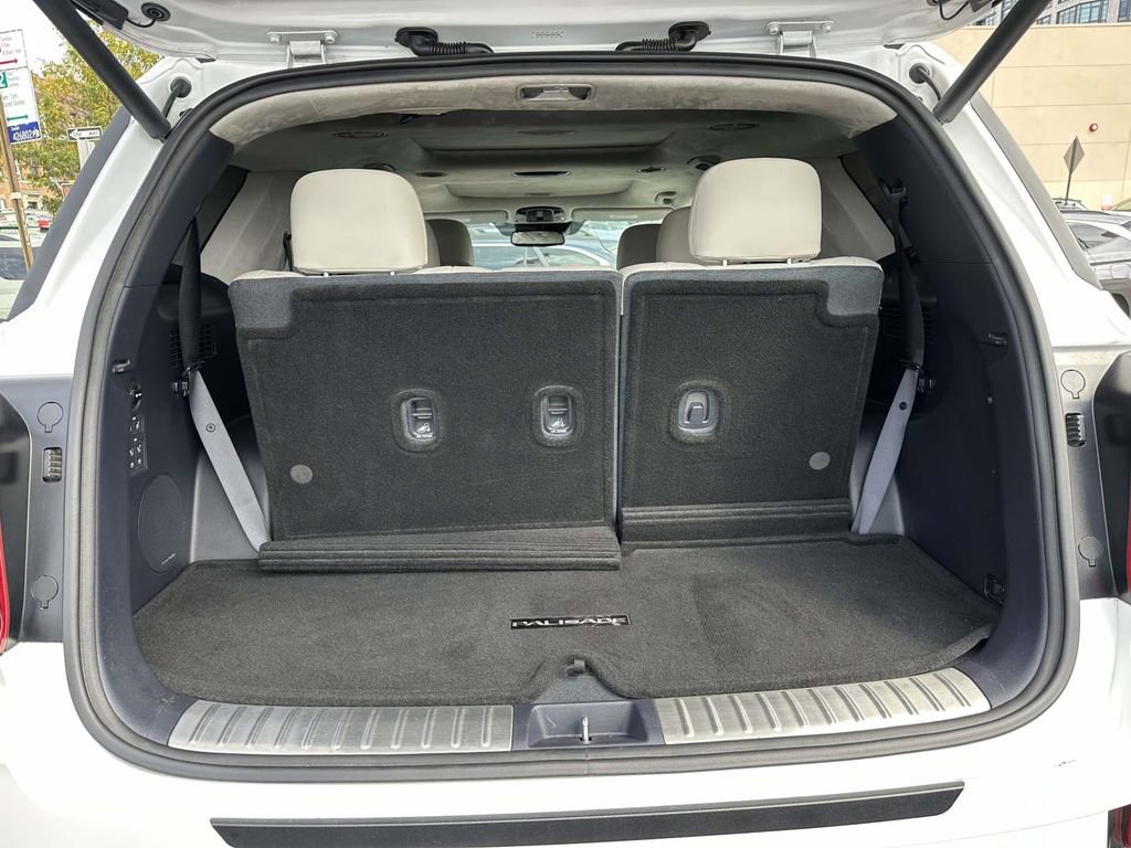 Used 2022 Hyundai Palisade Calligraphy w/ Cargo Package image 10