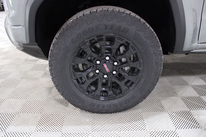 New 2026 GMC Canyon Elevation w/ Convenience Package image 46