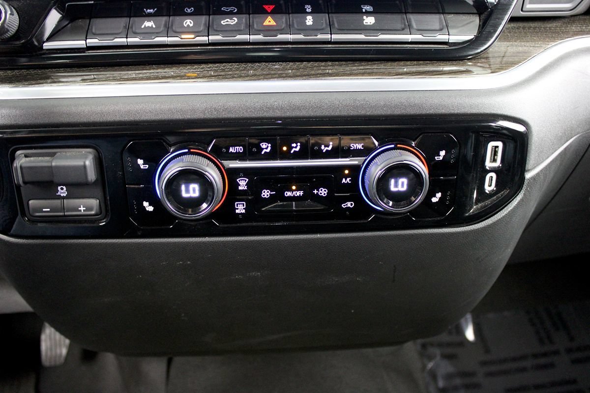 Used 2025 Chevrolet Silverado 1500 LT RWD image 24
