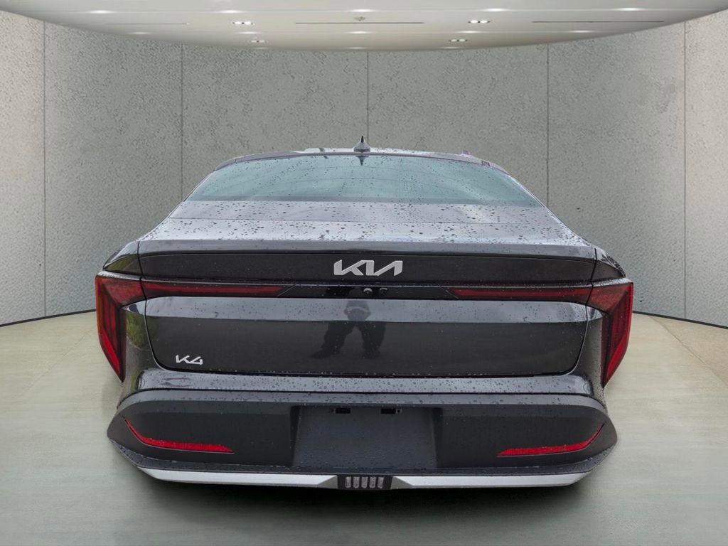 Used 2025 Kia K4 LXS image 4
