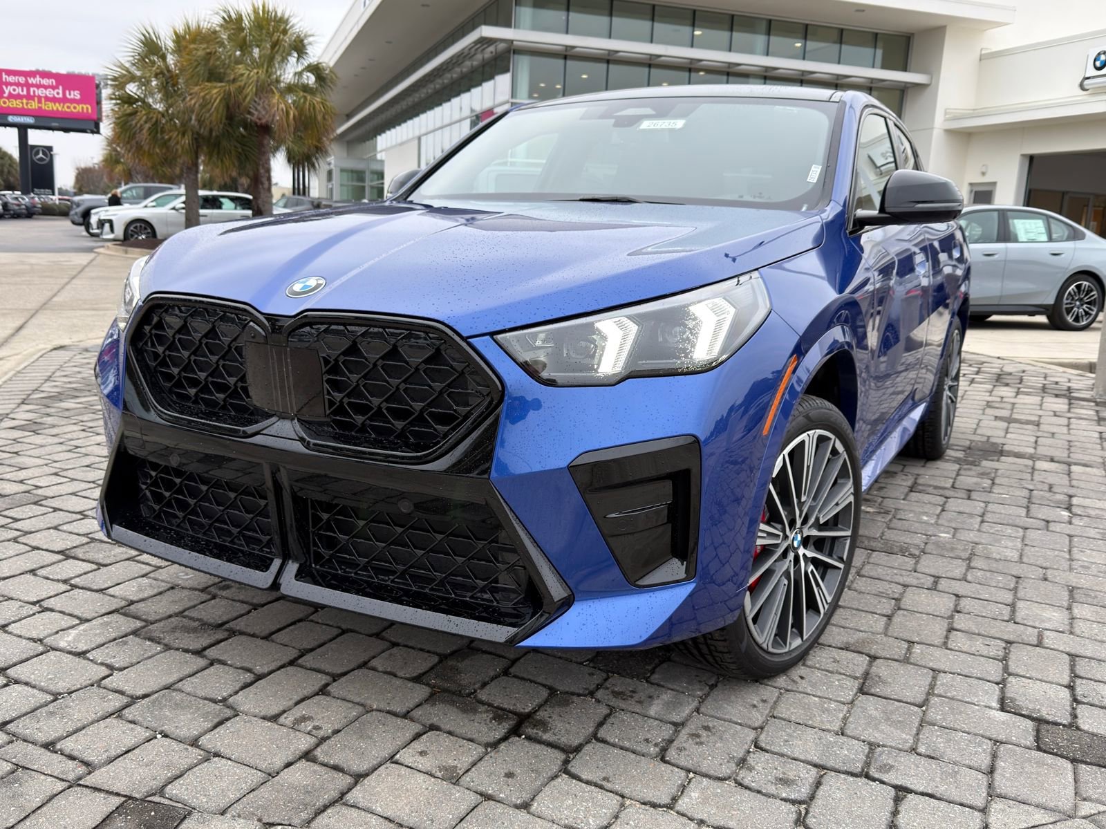 New 2026 BMW X2 xDrive28i w/ Technology Package AWD/4WD image 1