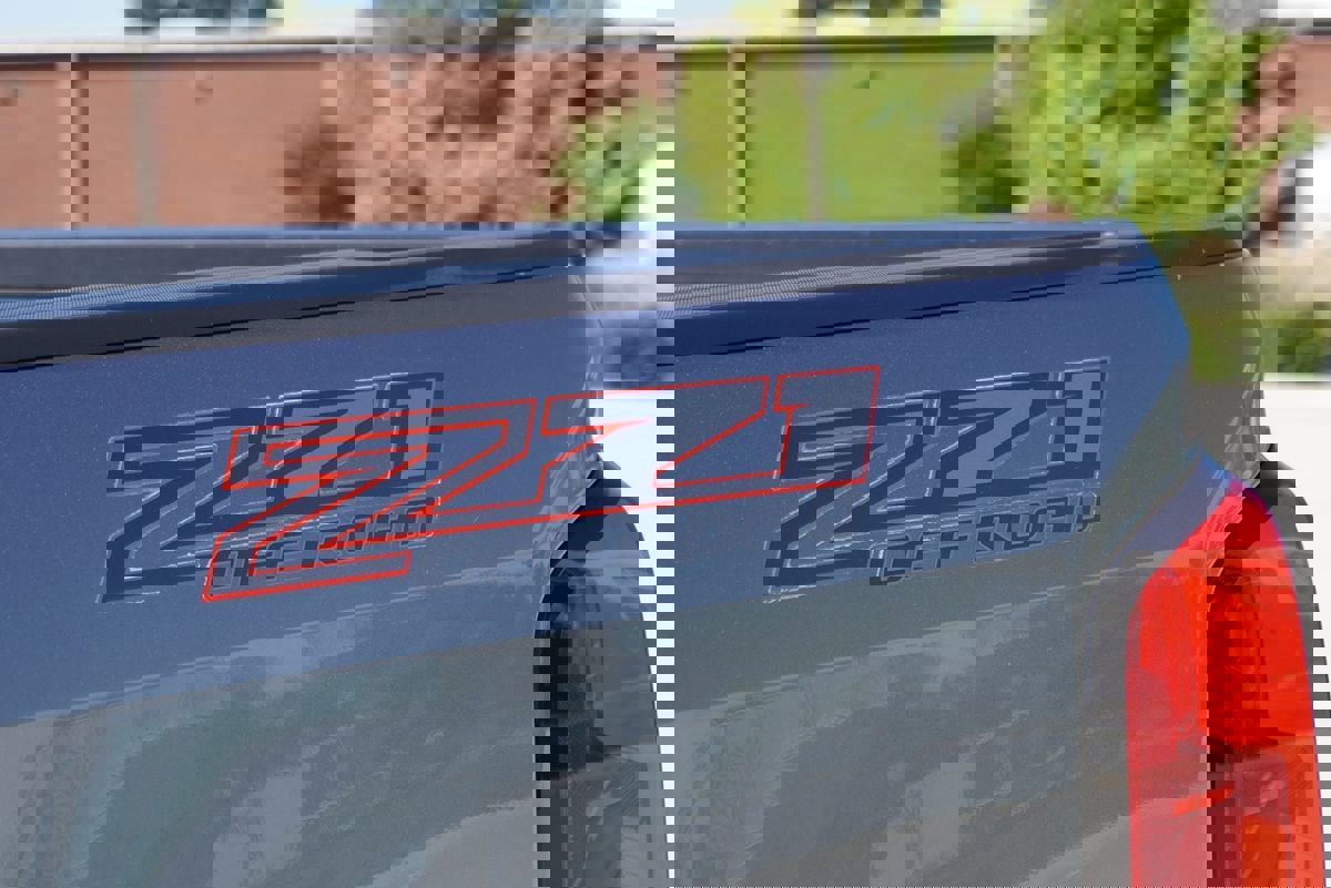 Used 2022 Chevrolet Colorado Z71 AWD/4WD image 5