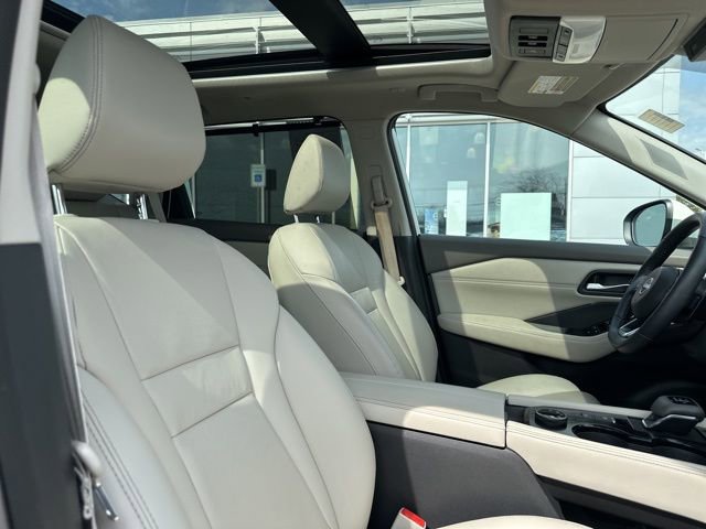 Used 2023 Nissan Rogue SL w/ SL Premium Package AWD/4WD image 18