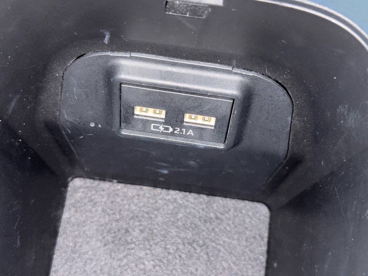 Used 2021 Toyota RAV4 XLE FWD image 53
