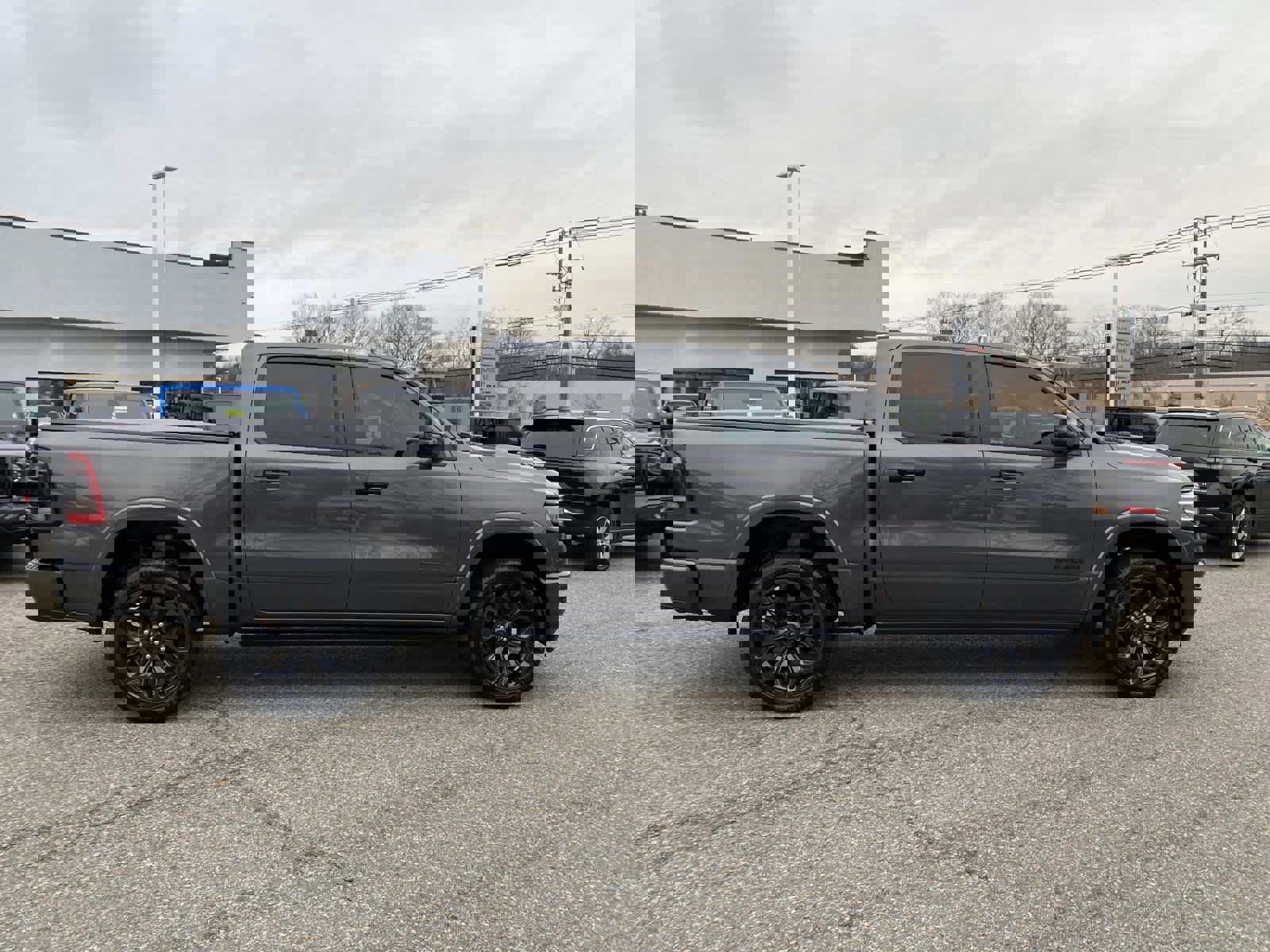 Used 2023 RAM 1500 Limited w/ Night Edition image 2