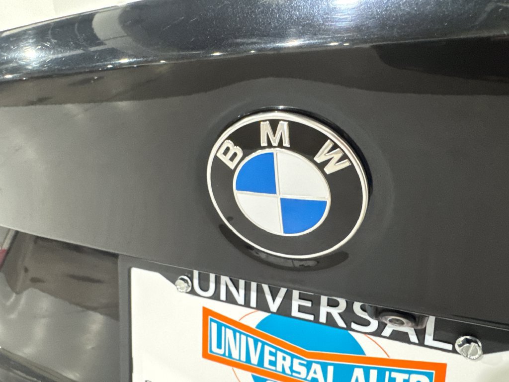 Used 2022 BMW 330i xDrive Sedan AWD/4WD image 30