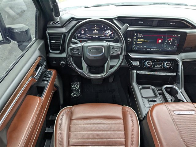Used 2024 GMC Sierra 3500 Denali Ultimate image 19