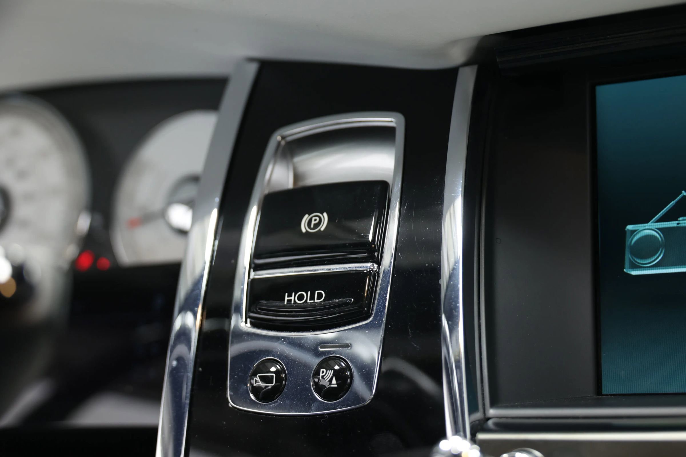 Used 2017 Rolls-Royce Ghost Series II Sedan 4D image 38